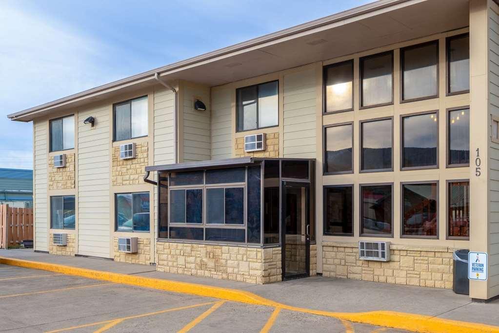 Super 8 By Wyndham Livingston Yellowstone Eksteriør billede