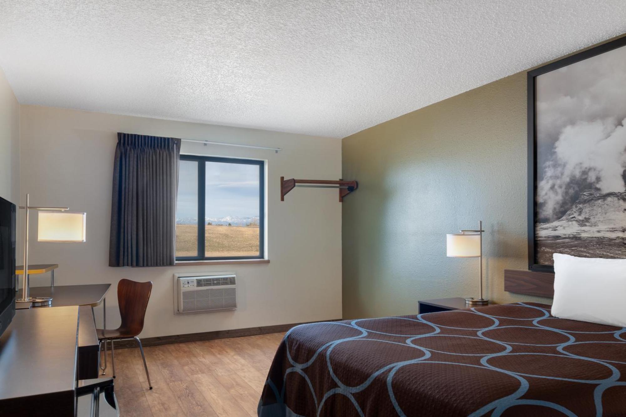 Super 8 By Wyndham Livingston Yellowstone Eksteriør billede